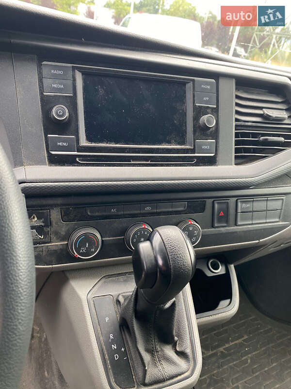Грузовой фургон Volkswagen Transporter 2021 в Львове