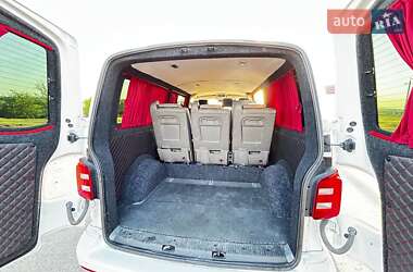 Минивэн Volkswagen Transporter 2016 в 