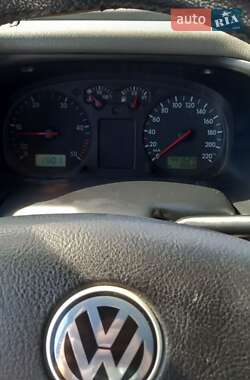 Минивэн Volkswagen Transporter 2001 в 