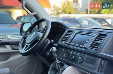 Грузопассажирский фургон Volkswagen Transporter 2017 в 