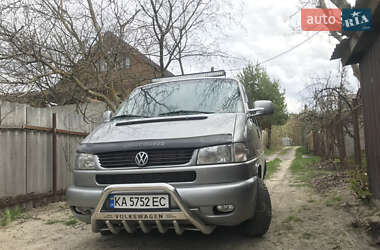 Минивэн Volkswagen Transporter 2000 в Ирпене