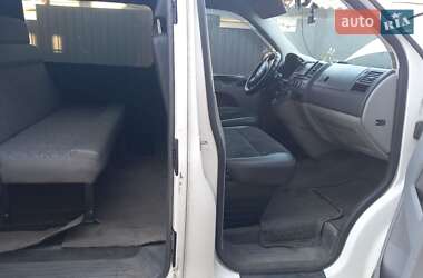 Минивэн Volkswagen Transporter 2011 в 