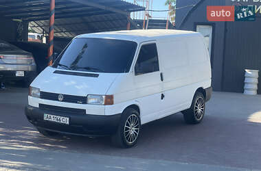 Вантажний фургон Volkswagen Transporter 2001 в Києві