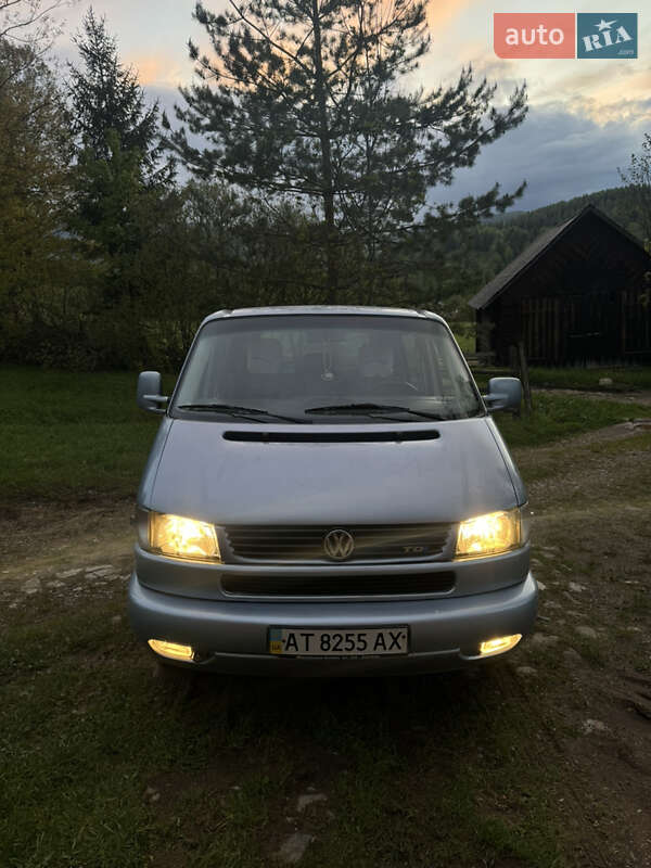 Минивэн Volkswagen Transporter 2003 в 