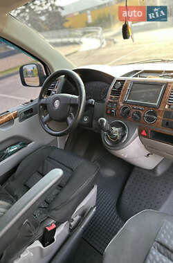 Минивэн Volkswagen Transporter 2008 в 