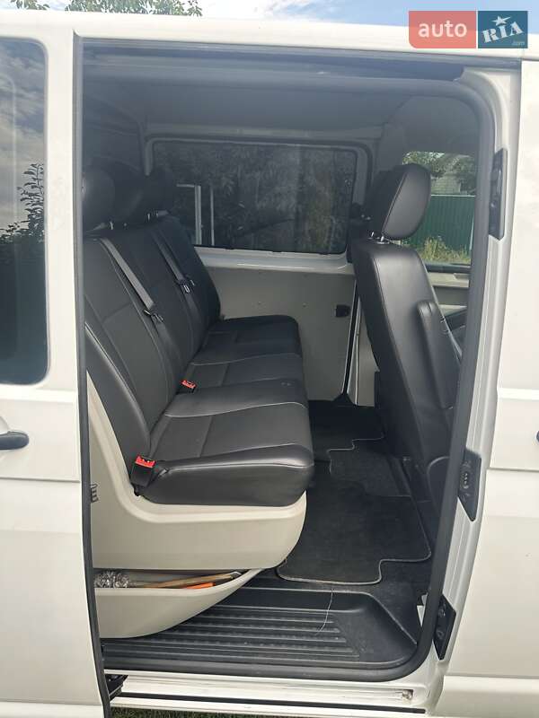 Минивэн Volkswagen Transporter 2018 в Узине