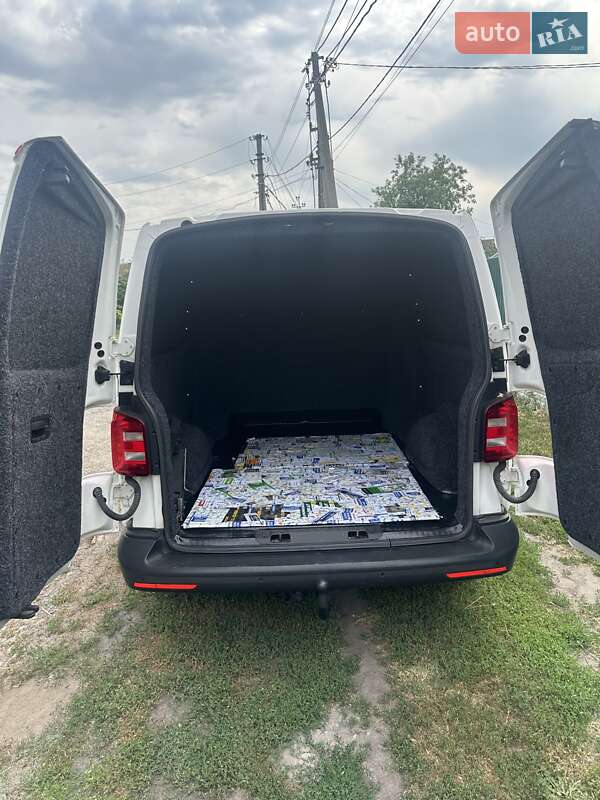 Минивэн Volkswagen Transporter 2018 в Узине