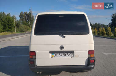 Минивэн Volkswagen Transporter 2000 в 