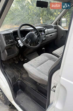 Грузовой фургон Volkswagen Transporter 1997 в 