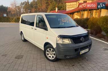 Минивэн Volkswagen Transporter 2005 в  Минивэн Volkswagen Transporter 2005 в