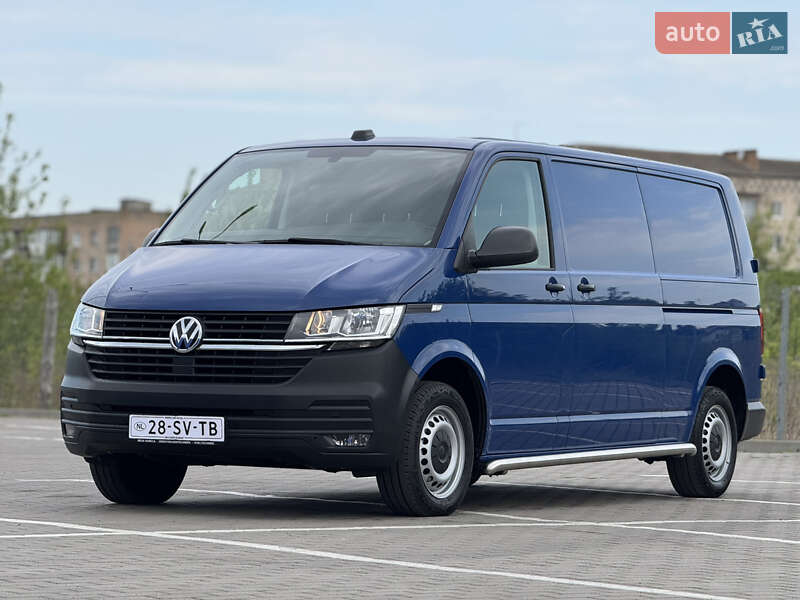 Грузовой фургон Volkswagen Transporter 2021 в Дубно