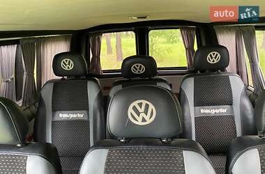 Минивэн Volkswagen Transporter 2015 в 
