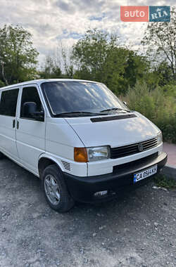 Минивэн Volkswagen Transporter 2000 в 