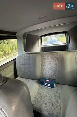 Минивэн Volkswagen Transporter 2000 в 