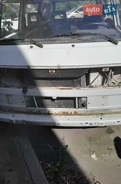 Минивэн Volkswagen Transporter 1988 в 