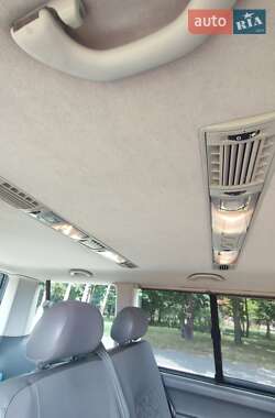 Минивэн Volkswagen Transporter 2004 в 