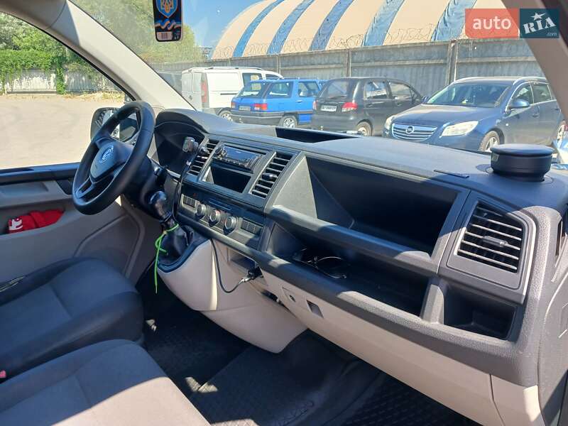 Грузовой фургон Volkswagen Transporter 2018 в Киеве