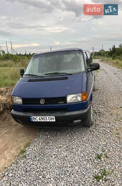 Минивэн Volkswagen Transporter 2000 в 