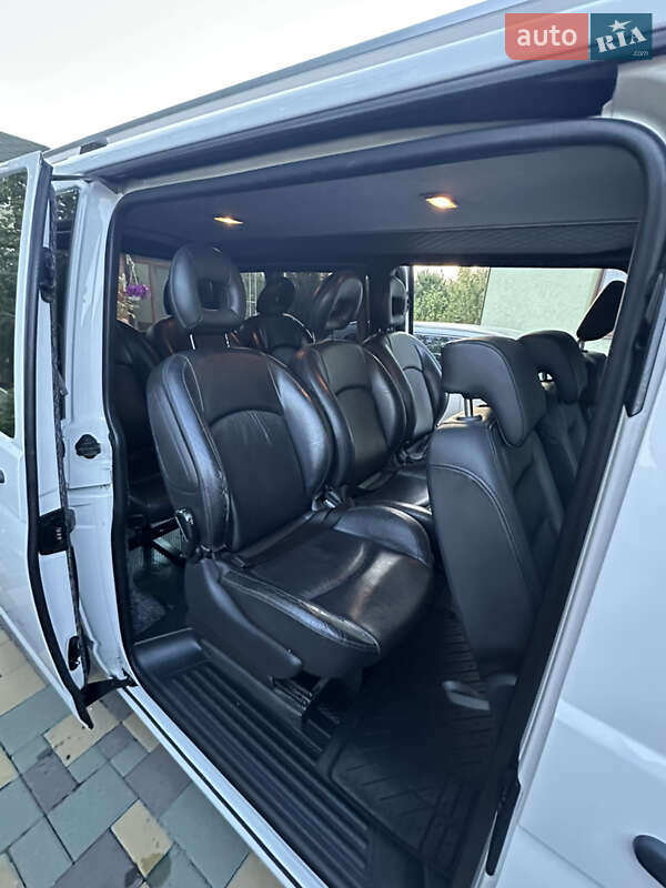 Минивэн Volkswagen Transporter 2015 в Ивано-Франковске