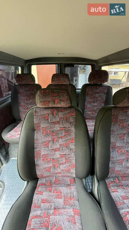 Минивэн Volkswagen Transporter 2002 в Тернополе