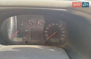 Минивэн Volkswagen Transporter 2000 в 