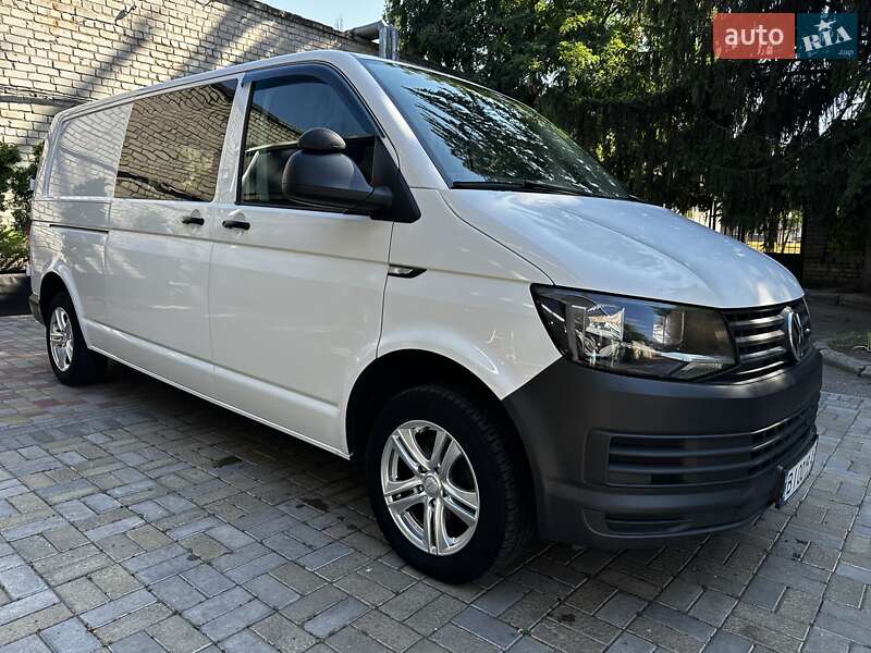 Минивэн Volkswagen Transporter 2017 в Кременчуге