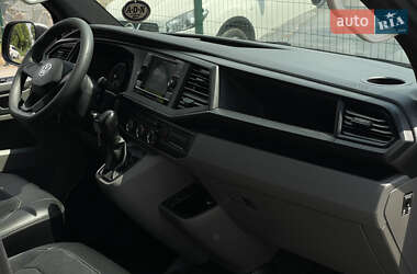 Минивэн Volkswagen Transporter 2021 в 