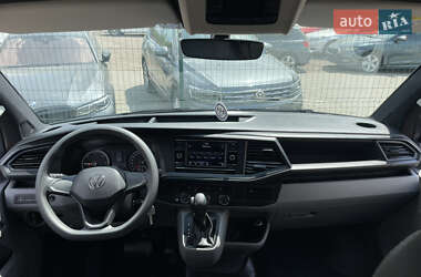 Минивэн Volkswagen Transporter 2021 в 