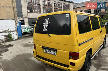 Минивэн Volkswagen Transporter 2000 в 
