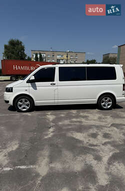 Минивэн Volkswagen Transporter 2012 в 