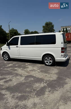 Минивэн Volkswagen Transporter 2012 в 