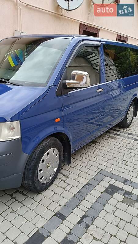 Минивэн Volkswagen Transporter 2004 в Чорткове