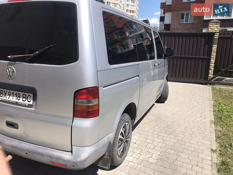 Минивэн Volkswagen Transporter 2004 в Хмельницком