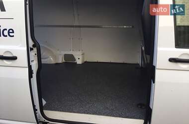 Вантажний фургон Volkswagen Transporter 2017 в 