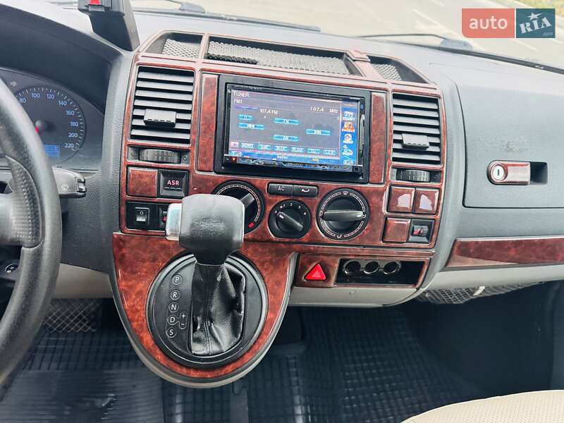 Минивэн Volkswagen Transporter 2006 в Одессе