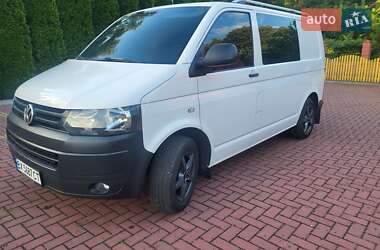 Грузопассажирский фургон Volkswagen Transporter 2015 в 