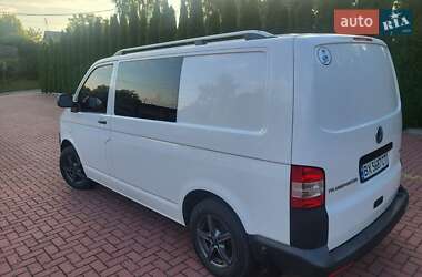 Грузопассажирский фургон Volkswagen Transporter 2015 в 