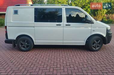 Грузопассажирский фургон Volkswagen Transporter 2015 в 