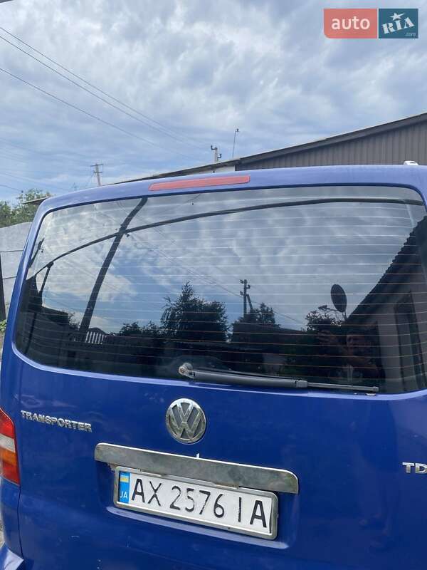 Мінівен Volkswagen Transporter 2004 в Харкові