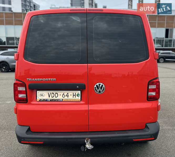 Мінівен Volkswagen Transporter 2019 в Києві