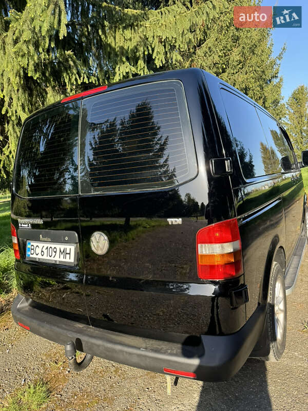 Мінівен Volkswagen Transporter 2004 в Стрию