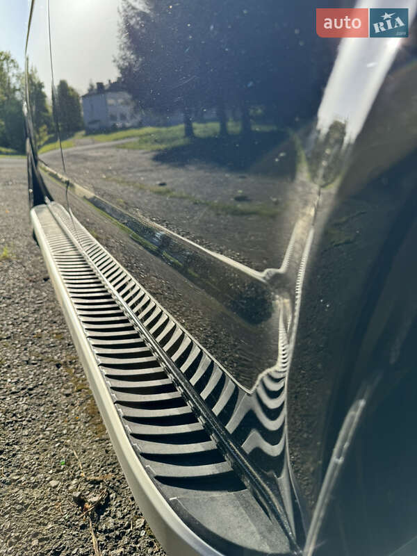 Мінівен Volkswagen Transporter 2004 в Стрию