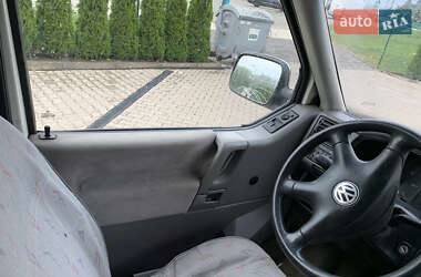 Минивэн Volkswagen Transporter 2000 в 