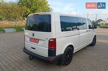 Минивэн Volkswagen Transporter 2018 в 