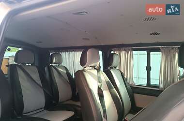 Минивэн Volkswagen Transporter 2018 в 