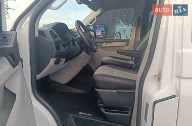 Минивэн Volkswagen Transporter 2018 в 