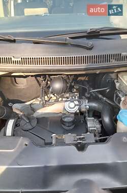 Минивэн Volkswagen Transporter 2004 в 