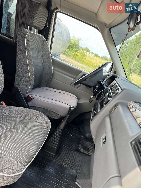 Мінівен Volkswagen Transporter 2000 в Жовкві фото 18 Мінівен Volkswagen Transporter 2000 в Жовкві