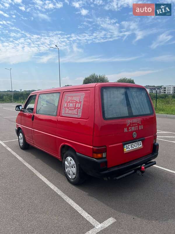 Минивэн Volkswagen Transporter 1999 в Ровно
