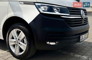 Грузовой фургон Volkswagen Transporter 2021 в 